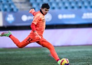 关于法联杯倒计时，夏洛特黄蜂加时末段单刀错失，细节引发关注，令人意外，轮换策略被讨论的信息-manbet app