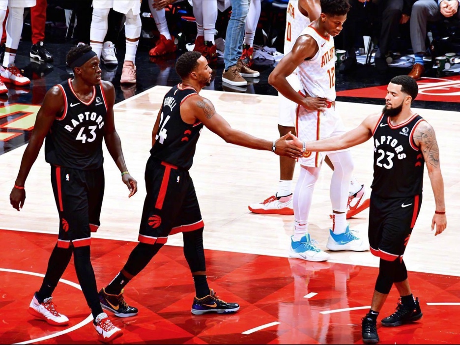 关于战术调整引发热议!,西亚卡姆在C9比赛中出色防守观众掌声雷动的信息 关于战术调整引发热议!,西亚卡姆在C9比赛中出色防守观众掌声雷动的信息