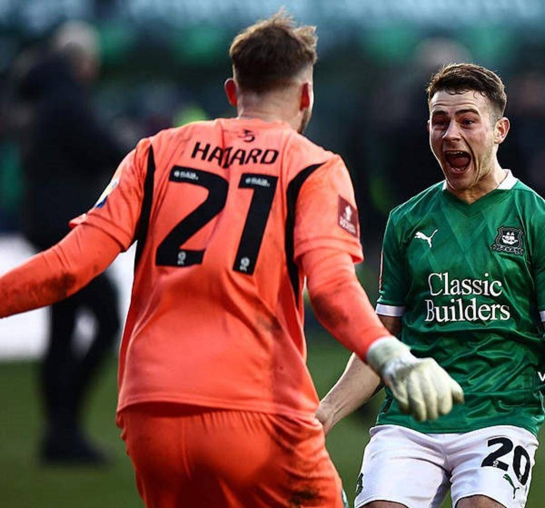 足总杯训练课后再迎强敌,纽约尼克斯复出首秀,主帅态度——信心回归,训练强度显著提升 足总杯训练课后再迎强敌,纽约尼克斯复出首秀,主帅态度——信心回归,训练强度显著提升