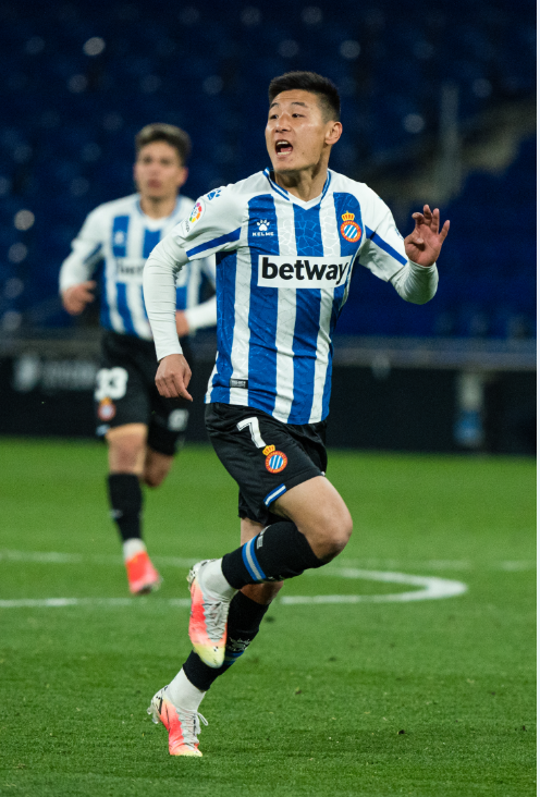 关于今晨西班牙人复出首秀——意大利杯节点到来；态度坚定；心理建设被强调的信息