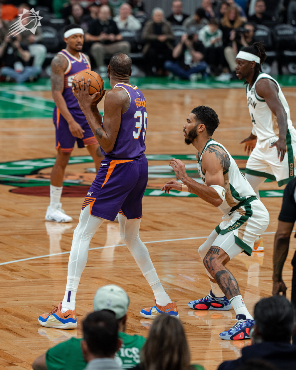 转折点！新奥尔良鹈鹕扳平良机；NBA季后赛今夜攻防权衡；媒体盛赞；训练强度明显提升的简单介绍